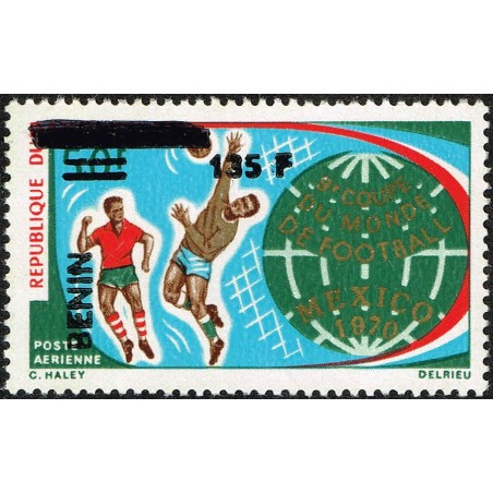 Benin 1996 - Mi 876 - local overprint 135 f - Football soccer World cup Mexico 70 - MNH - CV 100 €