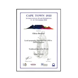 z Comores 2023 - ouvrage broché "Local typographic overprints from 1992 to 1997 in the Comoros"