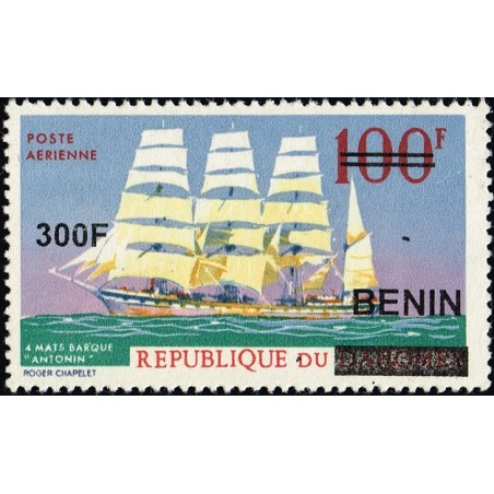 Bénin 2009 - Mi 1556 - surcharge locale 300 f - Voilier : 4 mats barque ** - cote 70 €