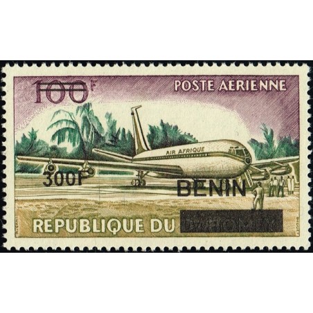 Bénin 2009 - Mi 1607 - surcharge locale 300 f - aéroport de Cotonou - Boeing 707 Air Afrique ** - cote 30 €