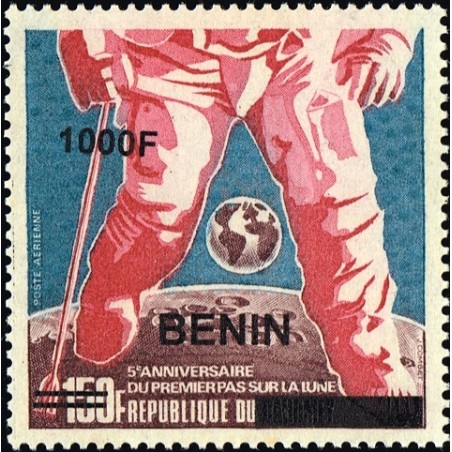 Benin 2009 - Mi 1630 - local overprint 1000 f - Astronaut, first moon walk - MNH - CV 80 €
