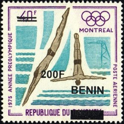 Bénin 2009 - Mi 1522 - surcharge locale 200 f - Jeux olympiques Montréal - plongeon ** - cote 50 €