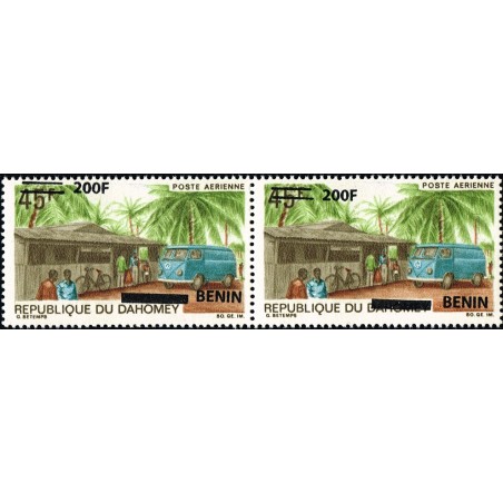 Benin 2009 - Mi 1524 x - slantwise overprint 200 f - Wolkswagen Combi bulli mail truck at rural post office - MNH
