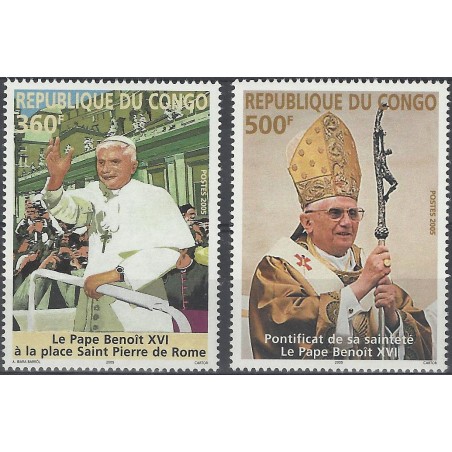 2005 - Le pape Benoît XVI - 2 val. **