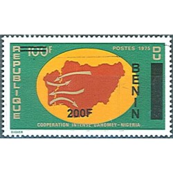 2009 - Mi 1501 - local overprint 200 f -  Intensified cooperation between Dahomey and Nigeria - MNH