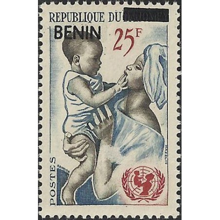 2009 - Mi 1482 - local overprint - UNICEF - mother and child - MNH