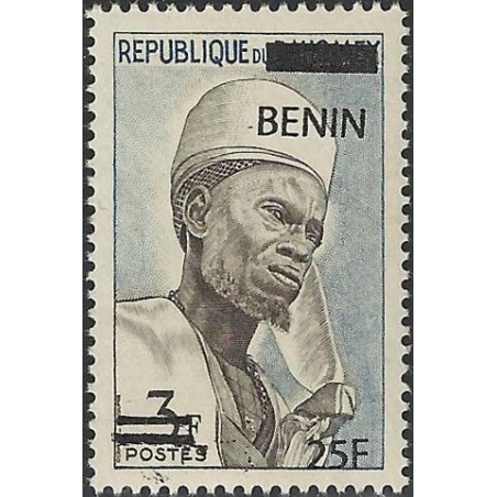 2009 - Mi 1470 - local overprint 25 f - Bariba Chief - MNH