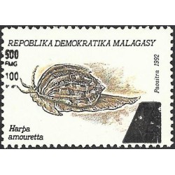 1998 - Mi 2116 - surcharge locale 500 Fmg - Mollusque : harpa amouretta **